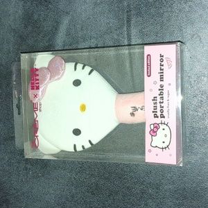 Plush Portable Mirror Hello Kitty